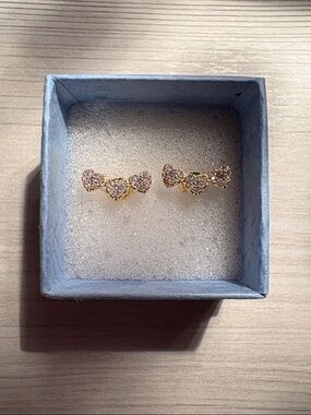 14K Gold Played Sterling Silver 925 Heart Crawler Studs New